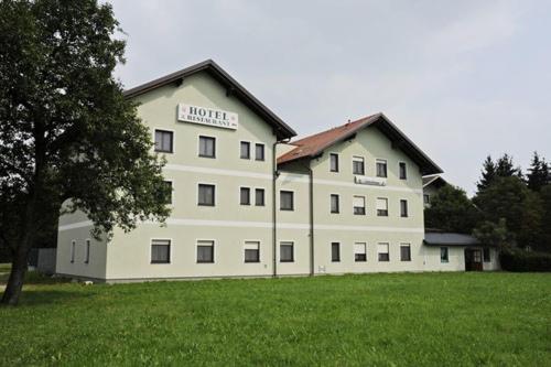 Gasthaus Hotel Feldschlange Рид им Инкрайс Екстериор снимка