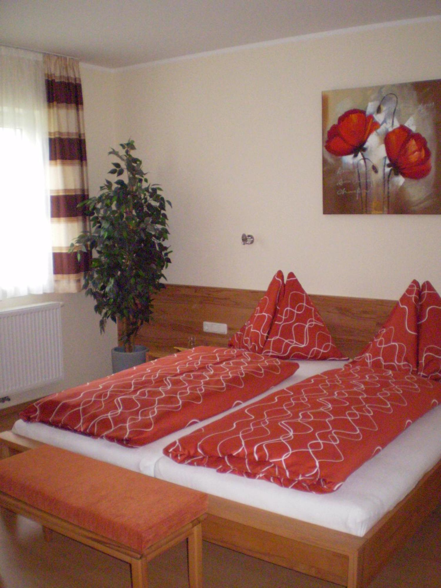 Gasthaus Hotel Feldschlange Рид им Инкрайс Екстериор снимка